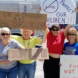 Meet your Posher, Ellen